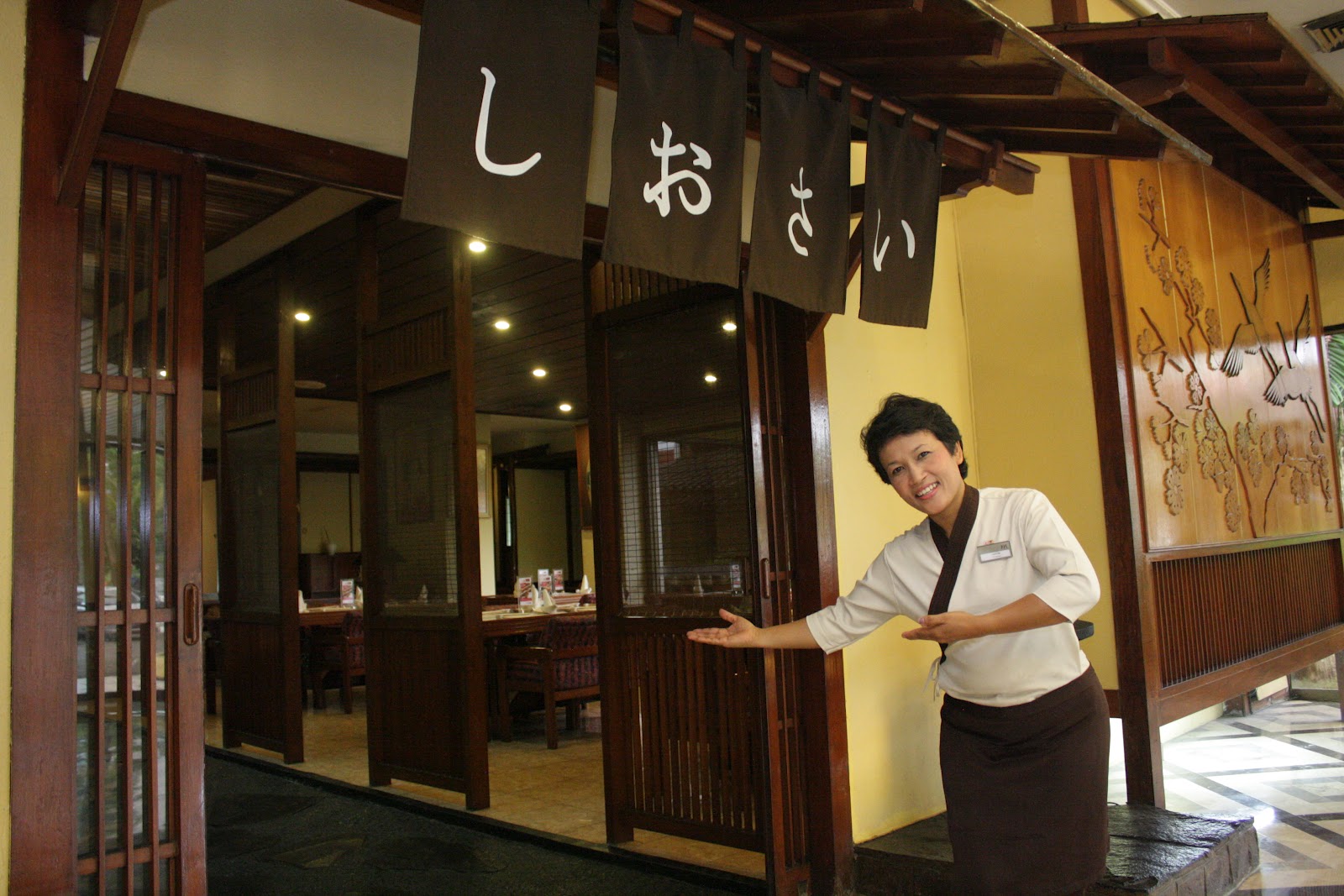Tâm lý khách du lịch người Nhật mà nhân viên lễ tân nhà hàng - khách sạn cần biết