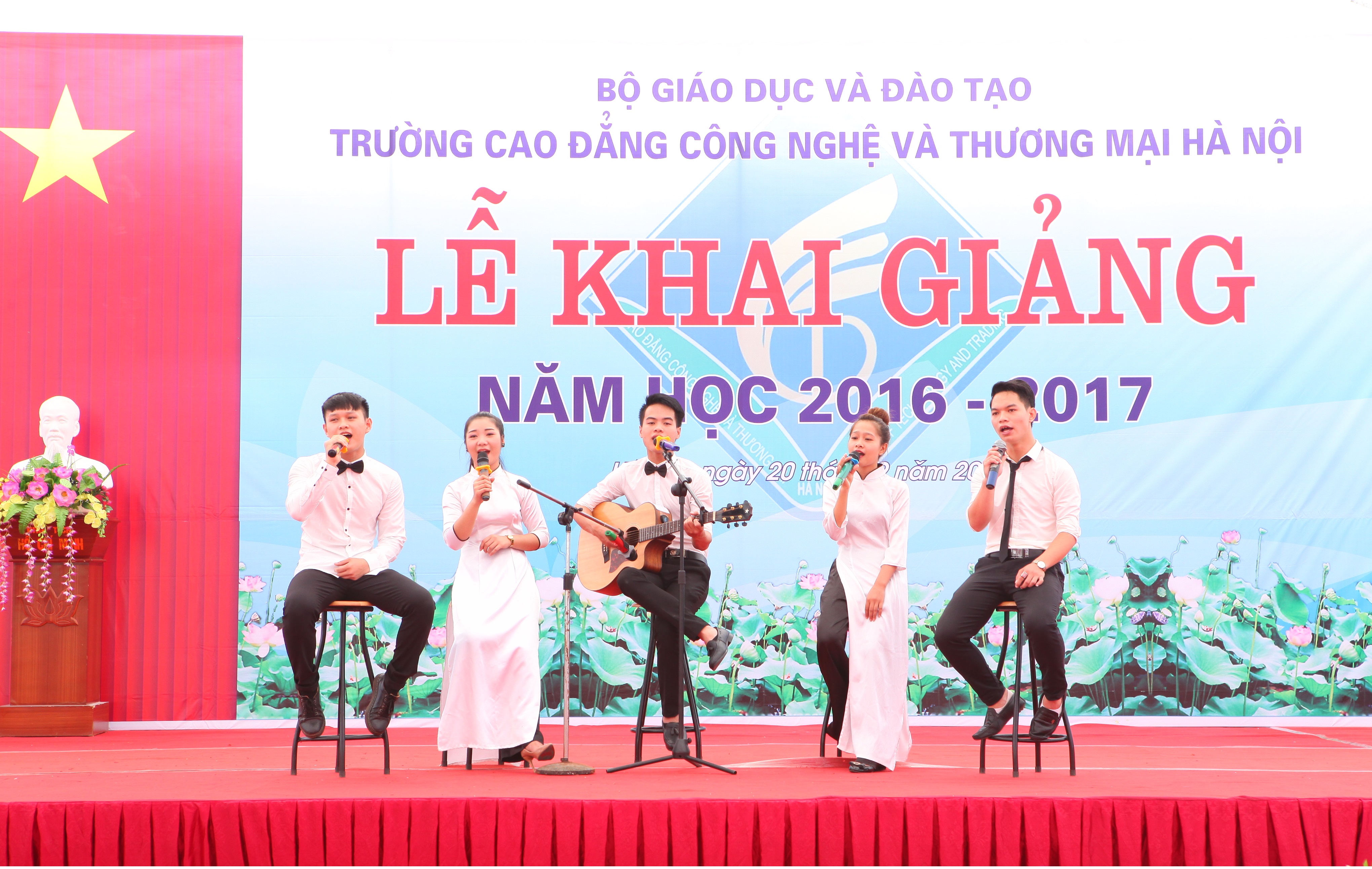 anh-khai-giang-nam-hoc-2016-2017-truong-cao-dang-cong-nghe-va-thuong-mai-ha-noi-htt.edu.vn