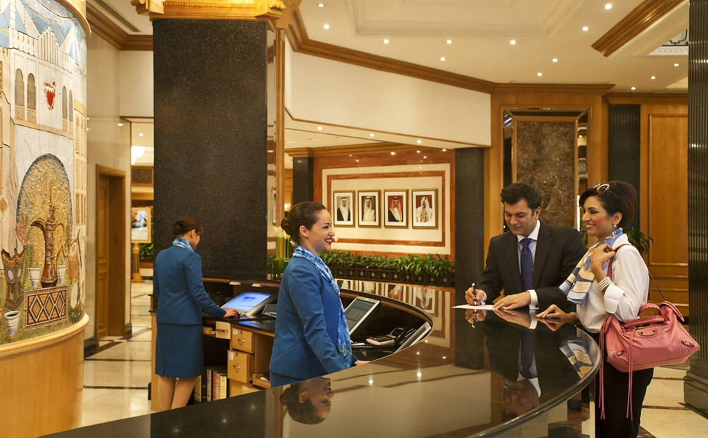 Lễ tân khách sạn với quy trình chuẩn khi check-in khách đoàn (GIT)