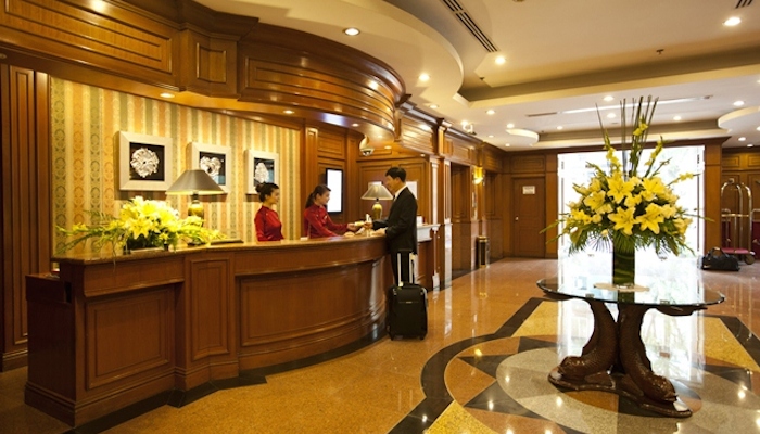 Tìm hiểu mức lương của Lễ tân khách sạn