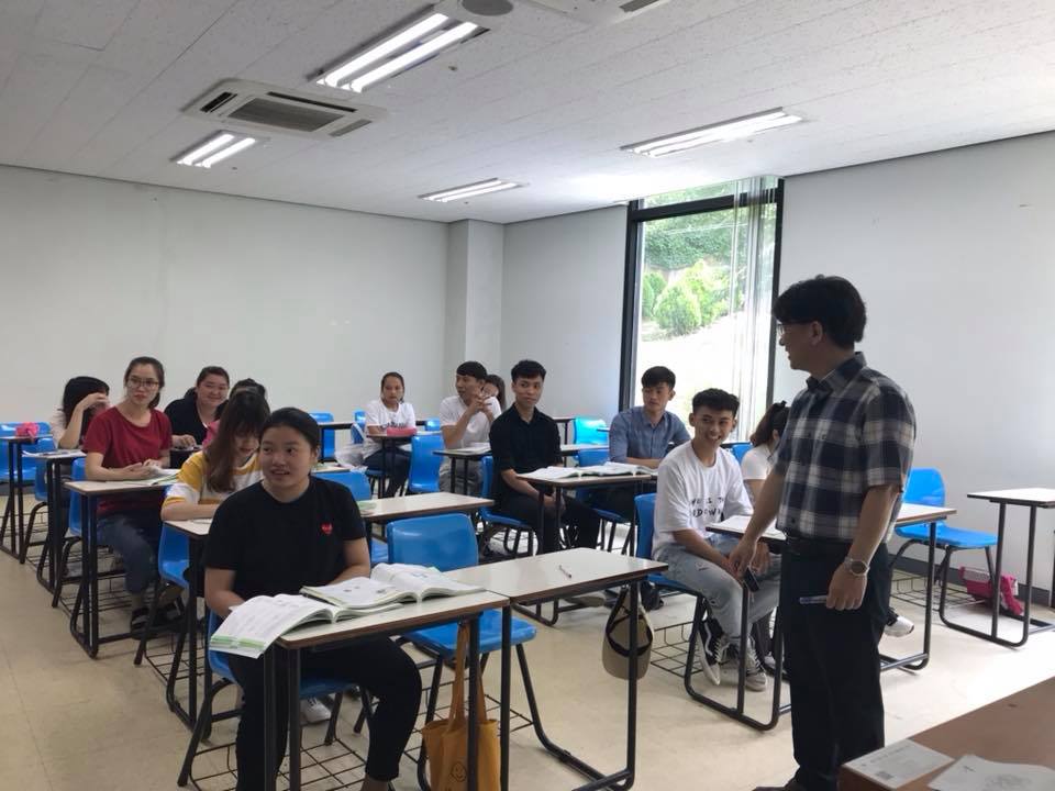 Hình ảnh các du học sinh Việt Nam tại Hàn Quốc