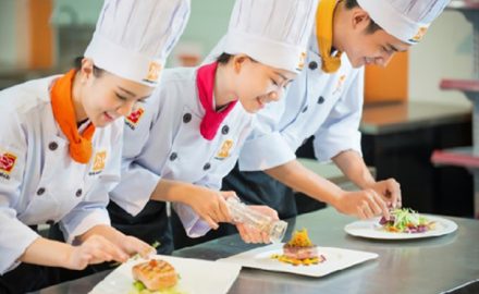 Học nghề đầu bếp nên biết tiếng anh ?
