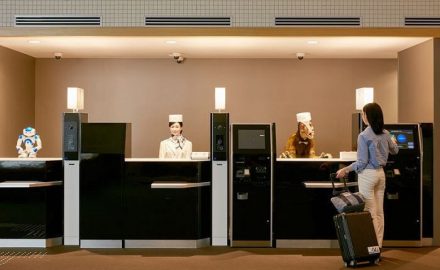 Mô tả chi tiết các bộ phận làm việc của Ngành quản trị kinh doanh khách sạn