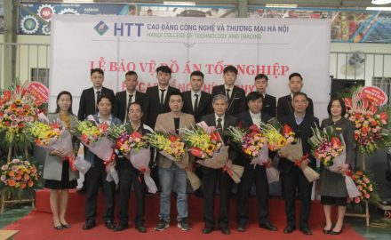 Lễ bảo vệ đồ án tốt nghiệp Khoa Công nghệ ô tô – Khóa 11