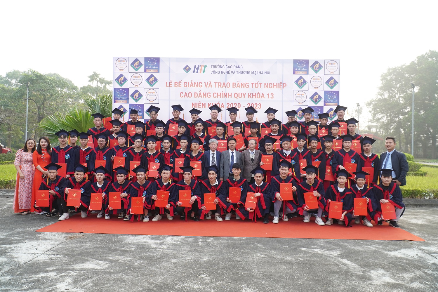 Lễ bế giảng và trao bằng tốt nghiệp Cao đẳng chính quy đợt 1 cho sinh viên K13 (2020 – 2023)